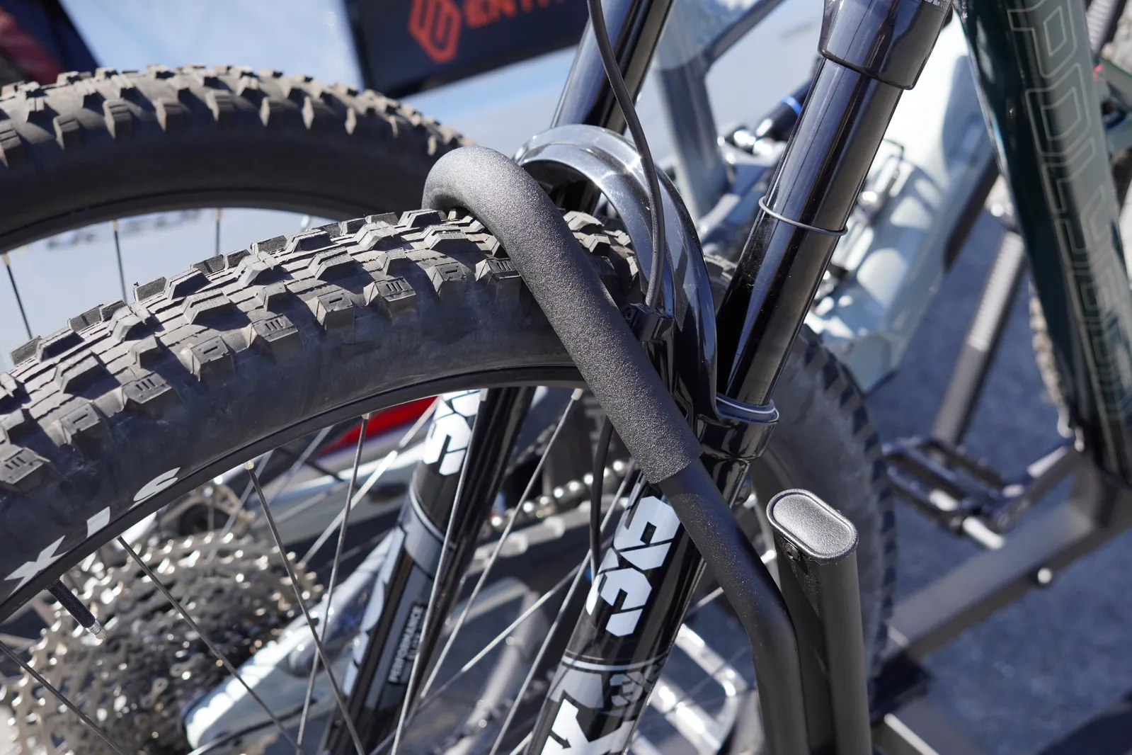 Entity CRB002 Car Bike Rack for 2 bikes