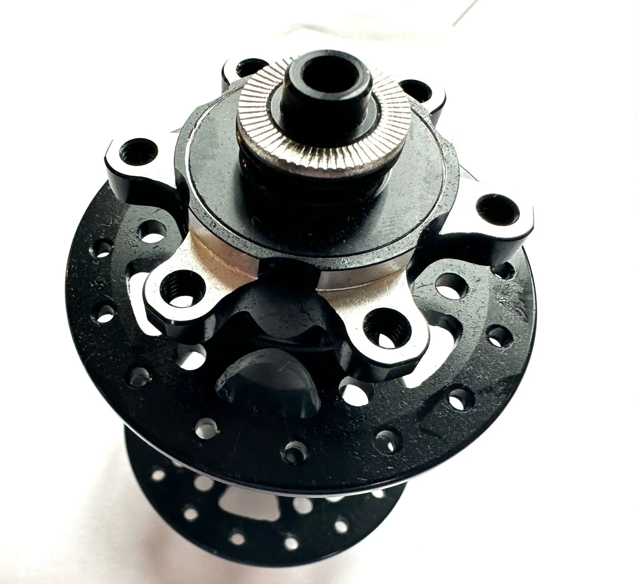 Framed 32h 100mm x QR Quick Release 6 Bolt Disc Front Bike Hub Black New
