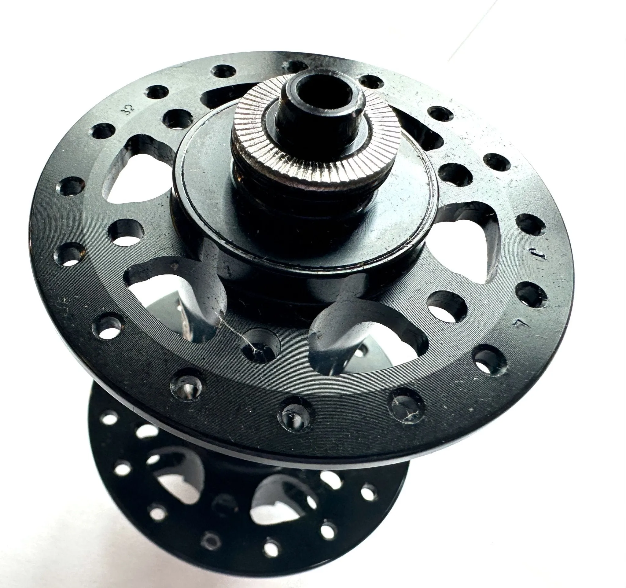 Framed 32h 100mm x QR Quick Release 6 Bolt Disc Front Bike Hub Black New