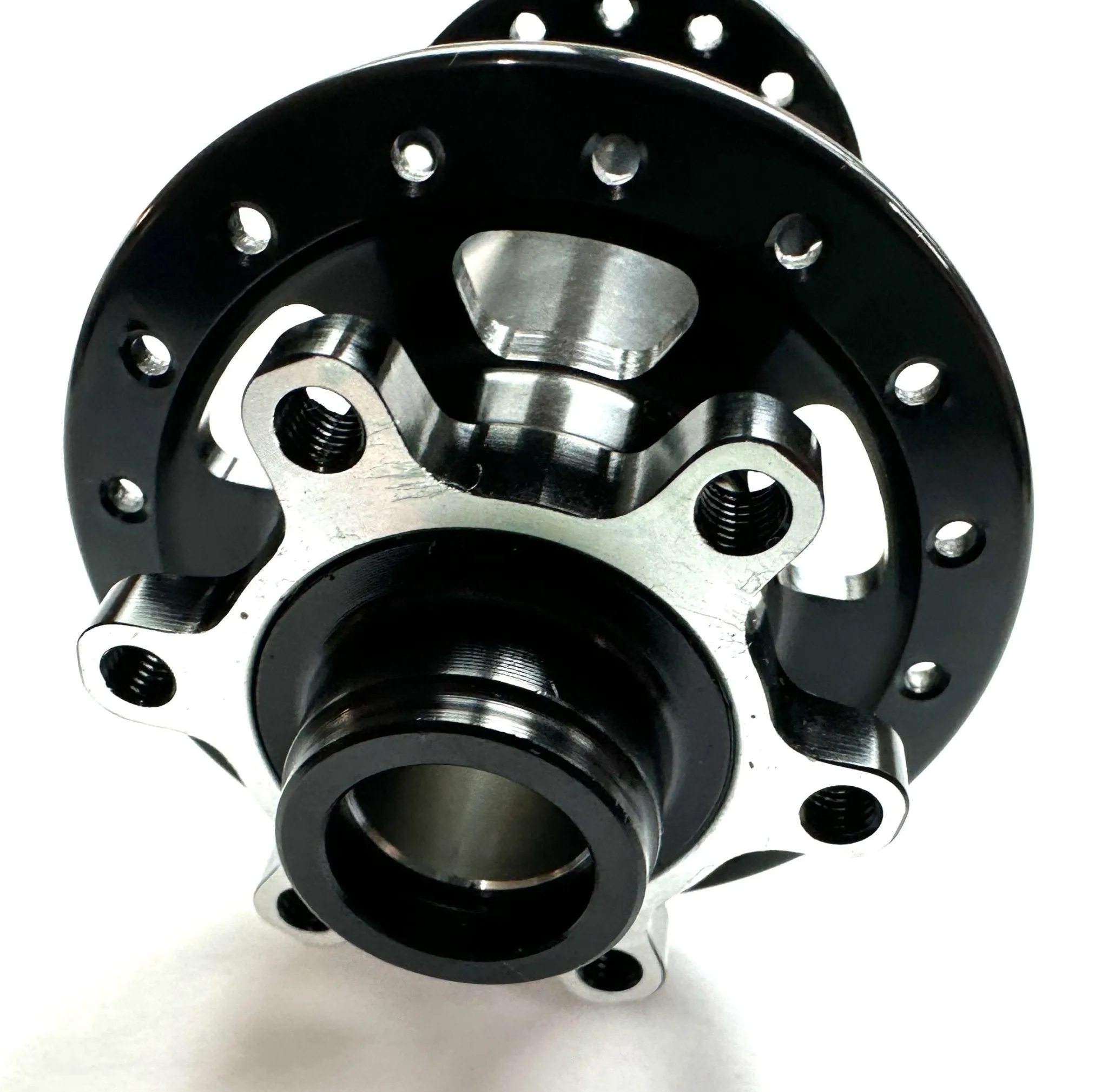 FRAMED 32h 32 hole 110mm x 15mm 6 Bolt Disc Front Hub Black Bike Sealed Hub New