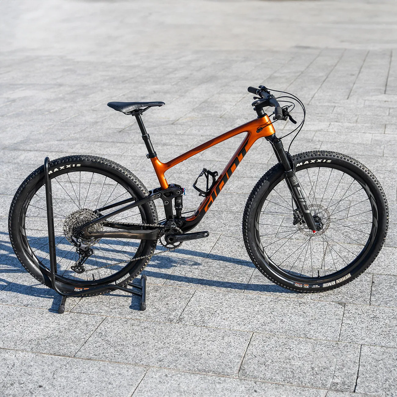 Giant Anthem Advanced Pro 29 3 2022 - Shimano Deore 1x12sp - Giant XCR 2 29 Carbon