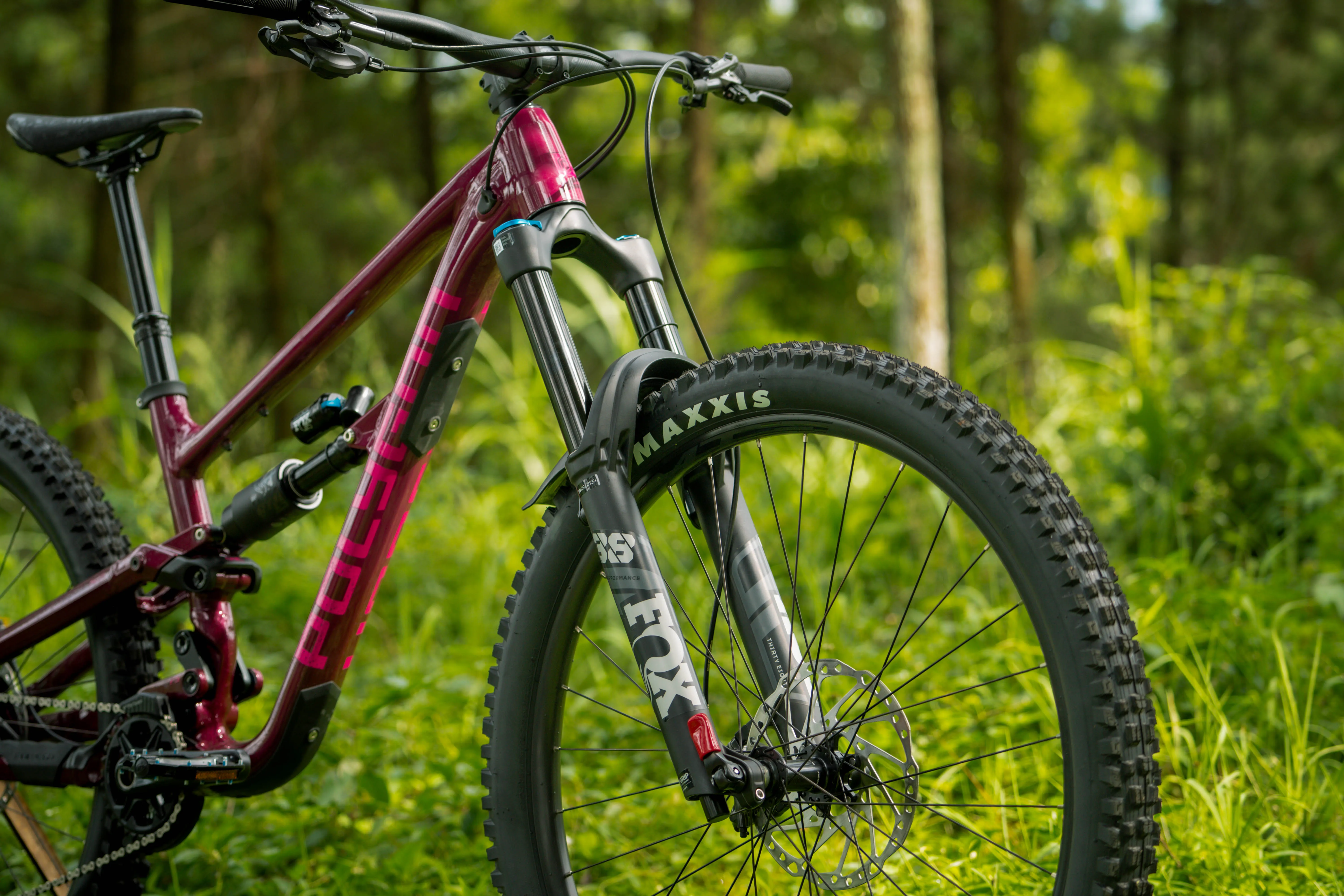 Polygon Collosus N9 - Enduro Mountain Bike [New]