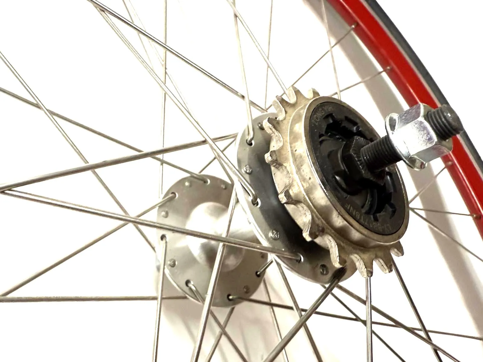 Single Speed Red Rear Wheel 700c 32 Spoke 17t Freewheel   Thick Slick WTB Tire