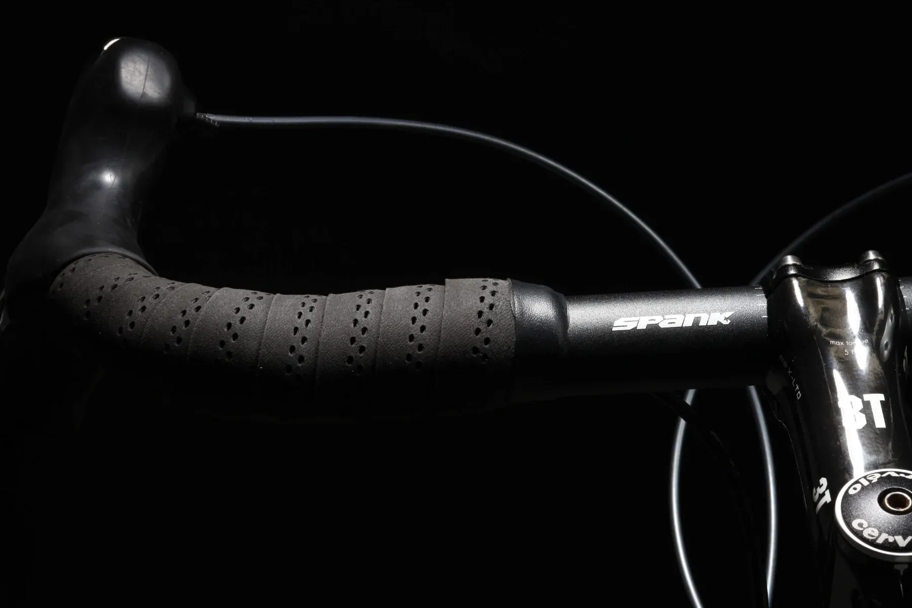 Spank Wing Gravel Drop Bar Tape With Gel Pad & Plug Kit