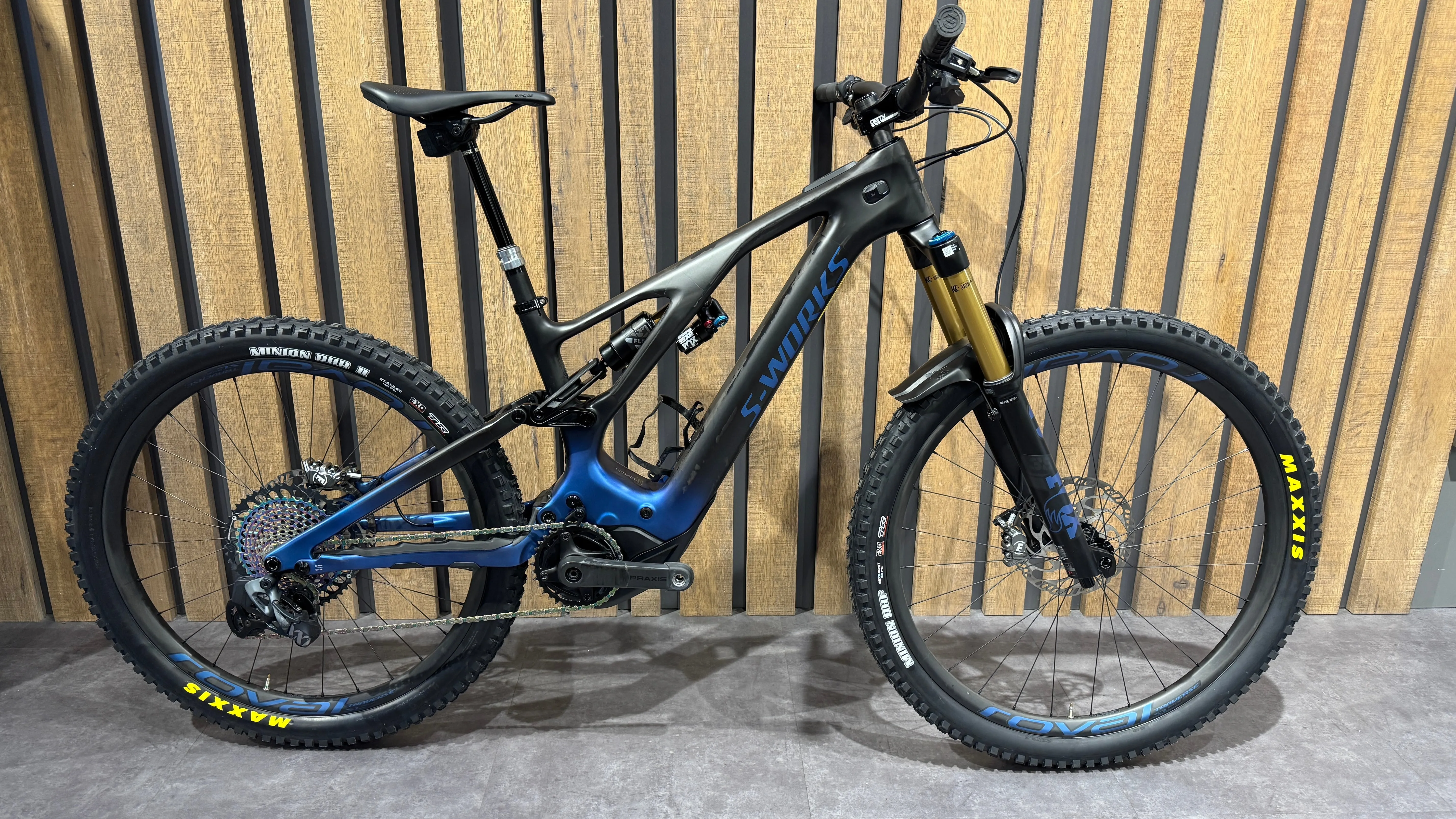 Specialized S-Works Turbo Levo 2022 - Sram XX1 Eagle AXS 1x12sp - (F) Roval Traverse SL 29 / (R) Roval Traverse SL 27,5