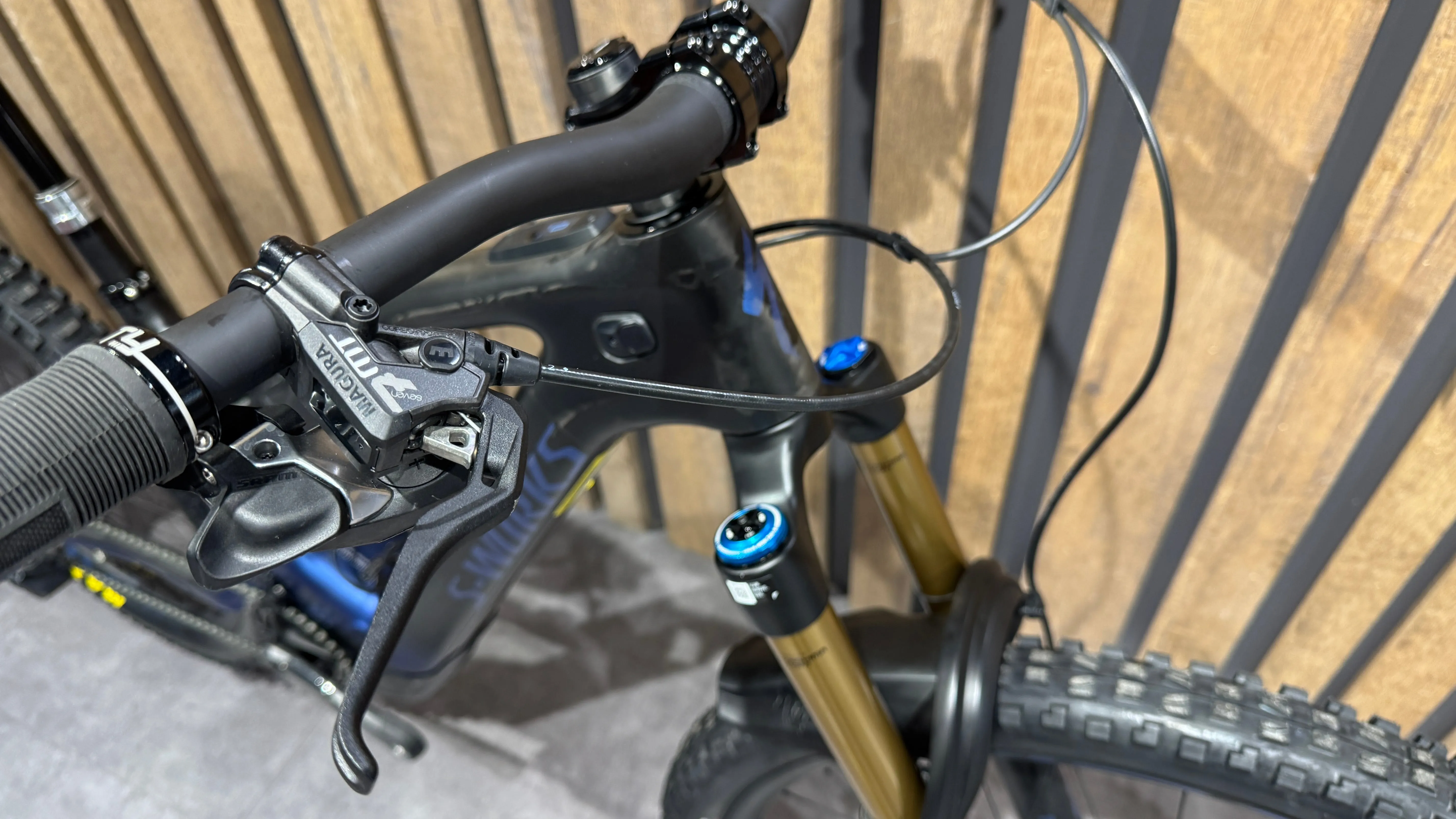 Specialized S-Works Turbo Levo 2022 - Sram XX1 Eagle AXS 1x12sp - (F) Roval Traverse SL 29 / (R) Roval Traverse SL 27,5