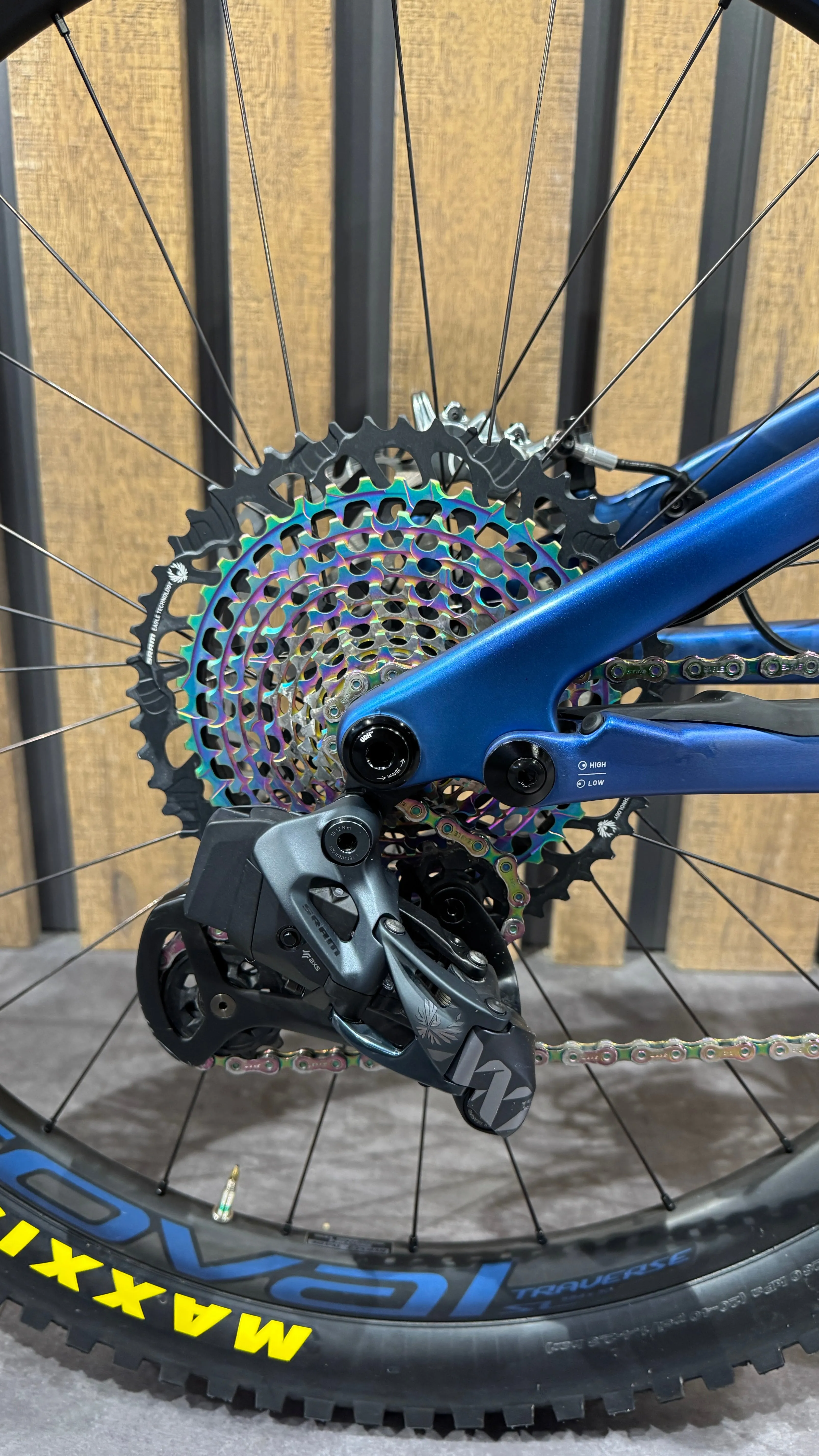 Specialized S-Works Turbo Levo 2022 - Sram XX1 Eagle AXS 1x12sp - (F) Roval Traverse SL 29 / (R) Roval Traverse SL 27,5