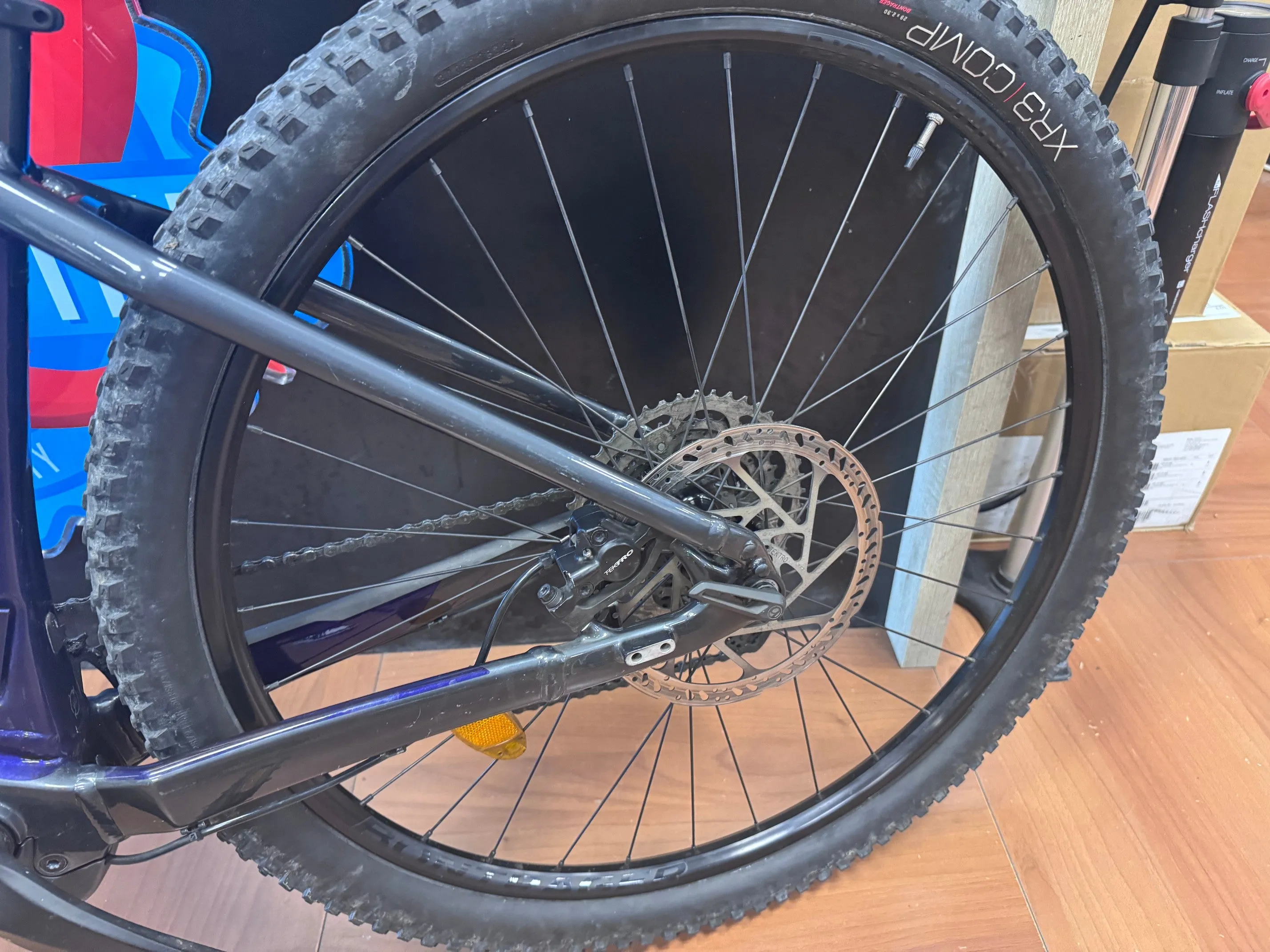 Trek Powerfly 4 625 Gen 3 2022 - Shimano Deore 1x10sp - Formula DC-511