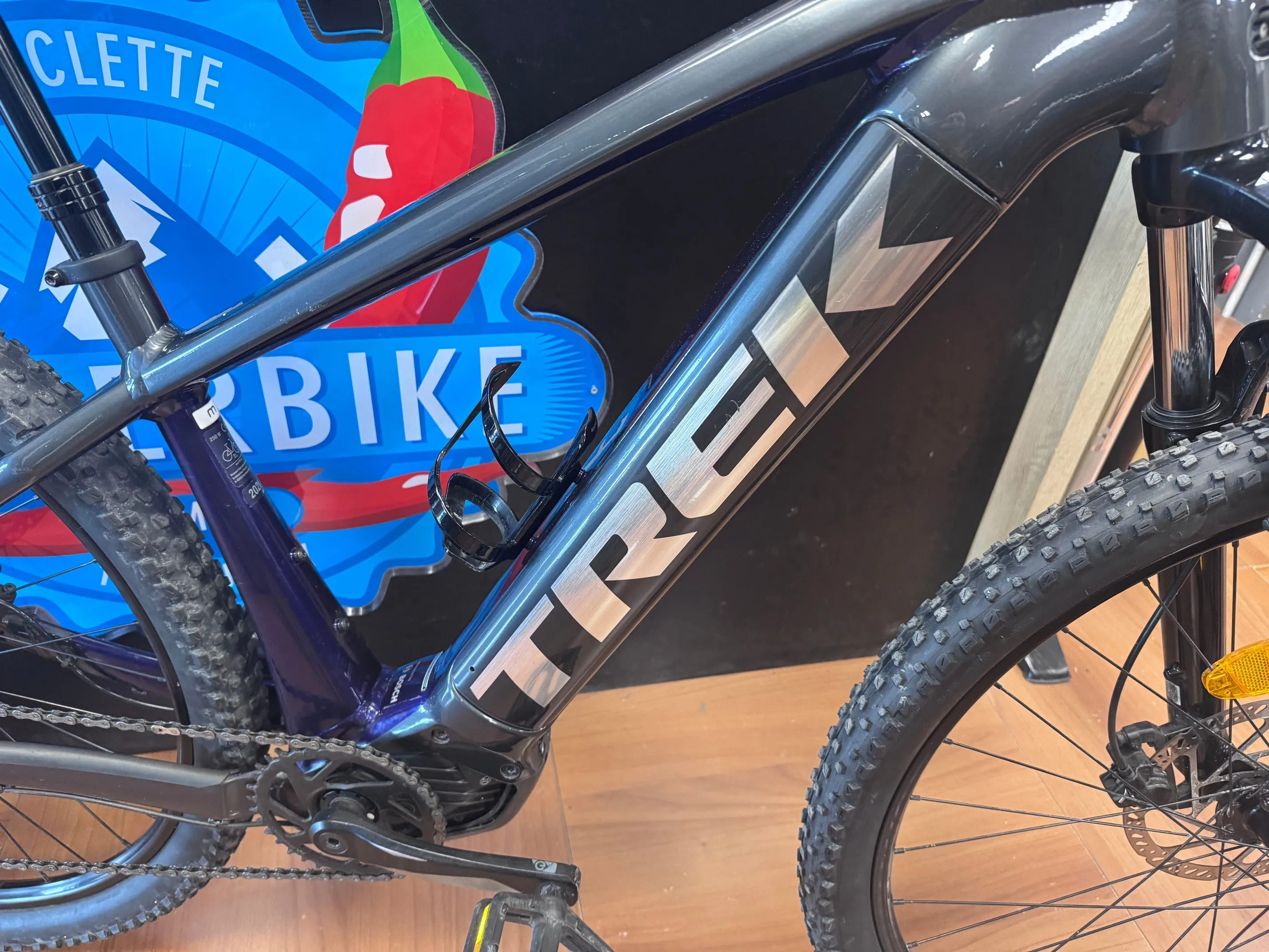 Trek Powerfly 4 625 Gen 3 2022 - Shimano Deore 1x10sp - Formula DC-511