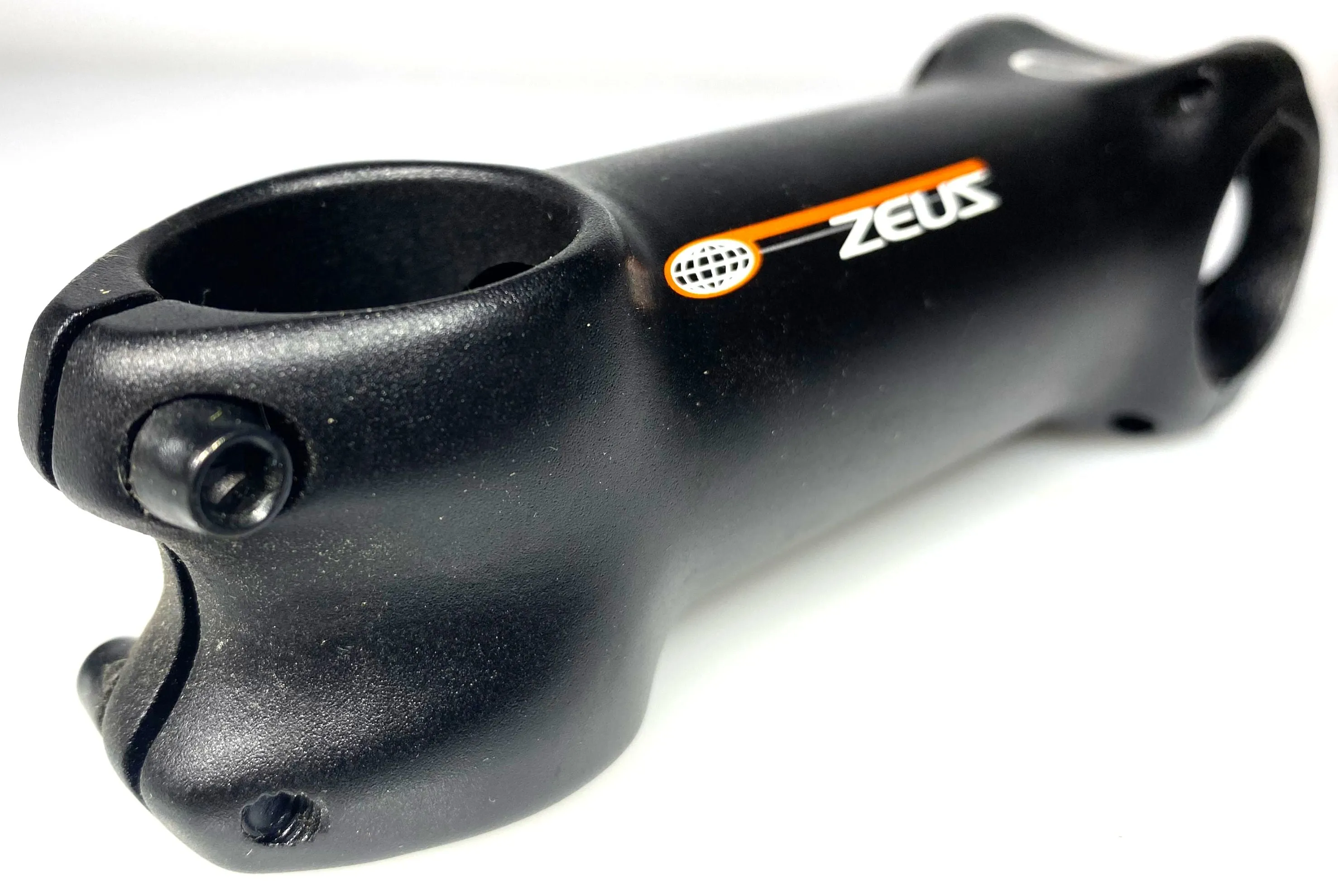 Zeus AT2 Bike Stem 31.8 mm x 105mm x 1-1/8" Threadless Black NEW BLEM